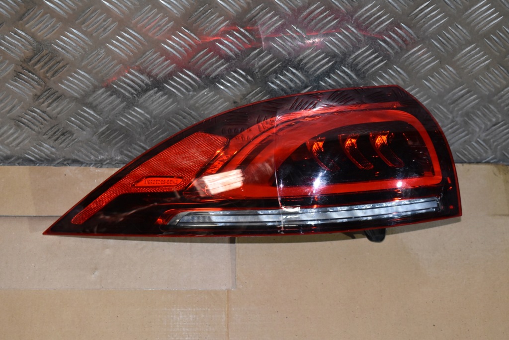 фото №1, Idealna лампа задня задня ліва mercedes w167 suv 1