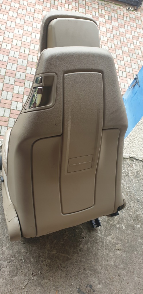 Сидіння лівий перед mercedes e w207 купе оригінальний номер eu Доставка