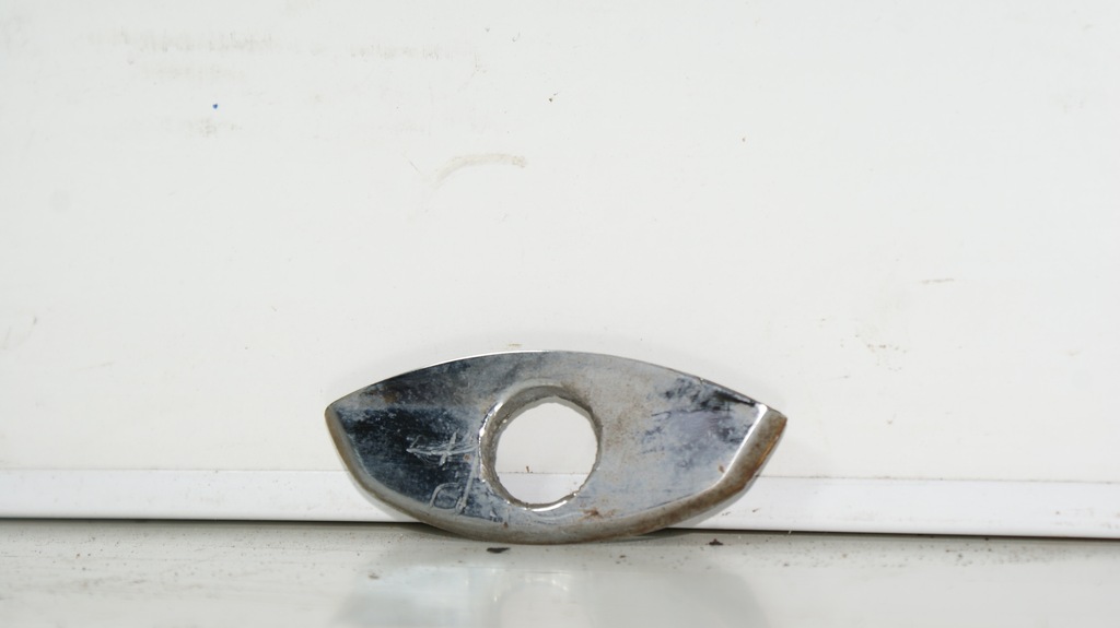 фото №1, Mercedes r107 sl slc хром розетка защита замка крыша 1077580141