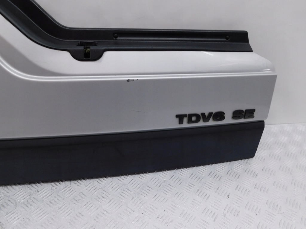 фото №7, Крышка багажника задняя борт - land rover discovery iii 04-09