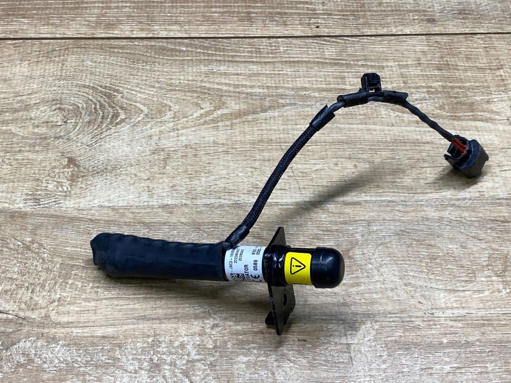 Купити Актуатор капот jaguar i-pace x590 j9c3-16e634-ac