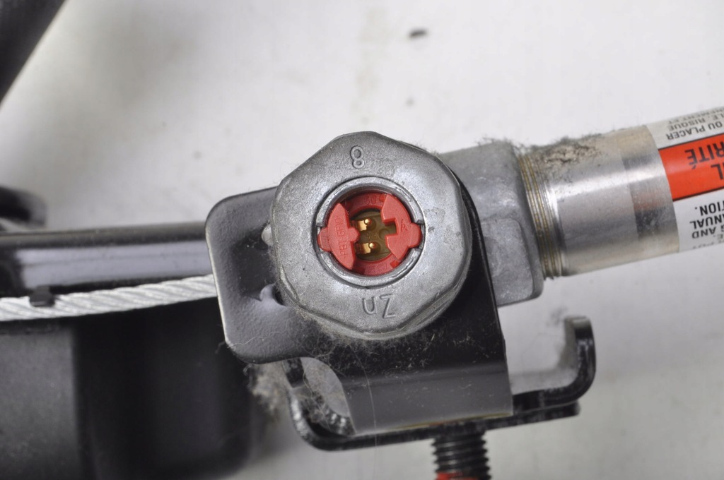 фото №7, Volvo s40 ii v50 pas безпеки правий перед передній 31250398 натягувач