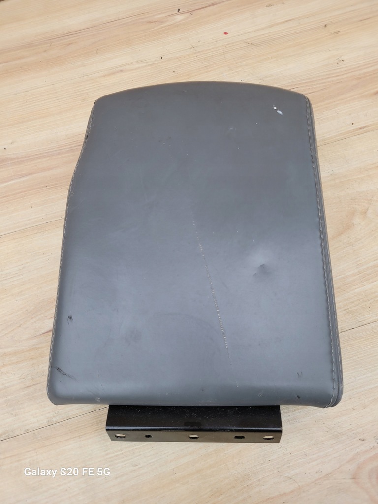 фото №9, Jeep grand cherokee wk 5-10r подлокотник