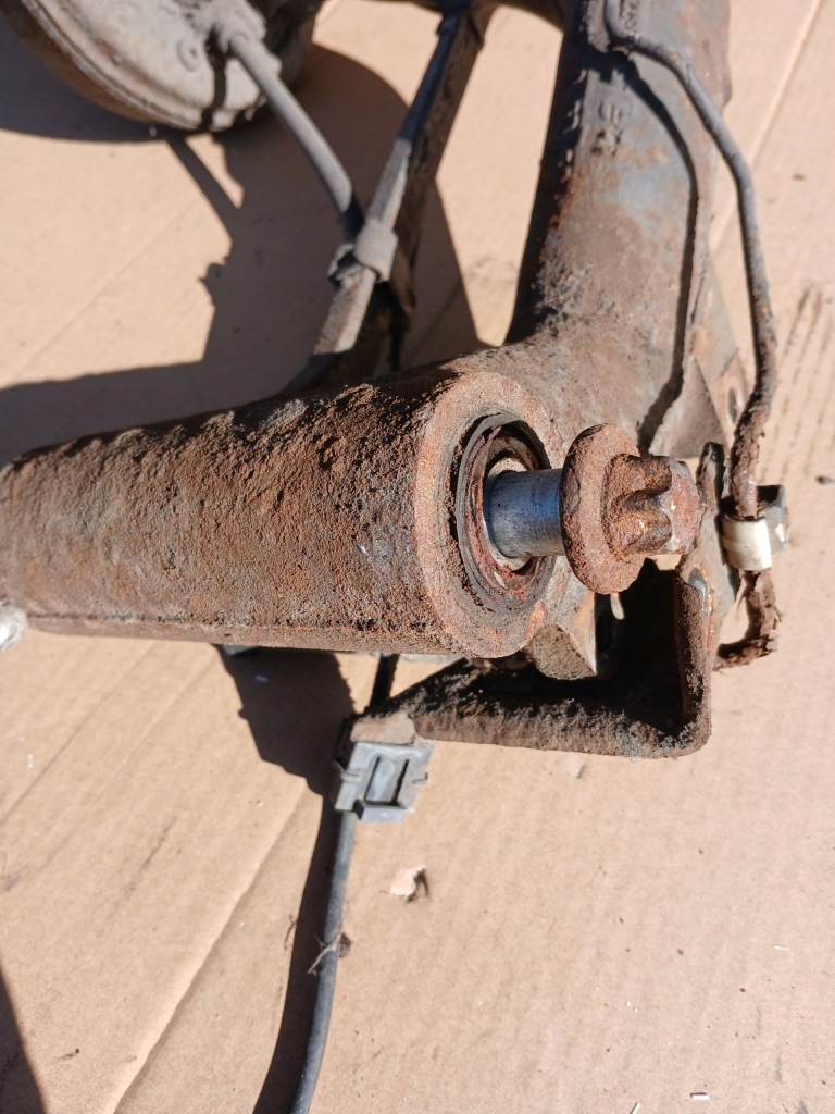 Рычаг задний правый с dobrą втулка mercedes w168 a klase Киев