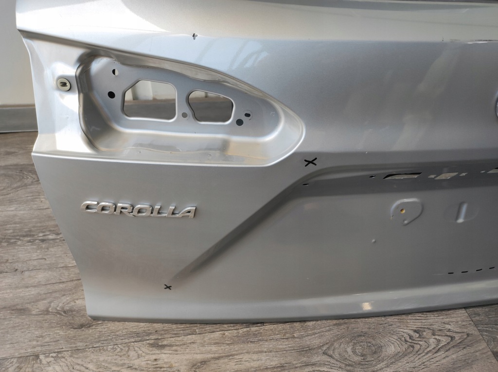 фото №11, Крышка багажника задняя задняя toyota corolla cross --- poznań --- giełda