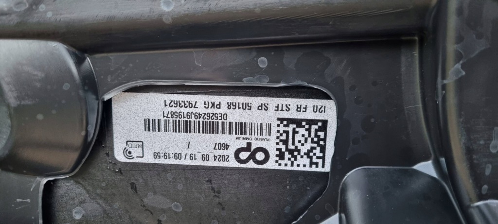 фото №16, Bmw ix i20 m-pakiet 2021- бампер перед оригинал a255