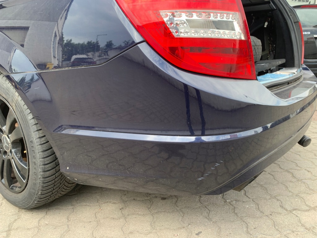 Mercedes c klasa w204 рестайлинг  бампер задний niebieski Киев