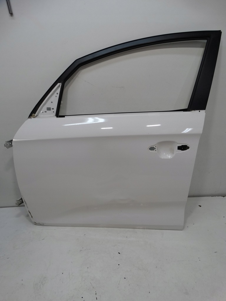 фото №1, Дверь левый перед kia carens iv 13-19r. kod : d1