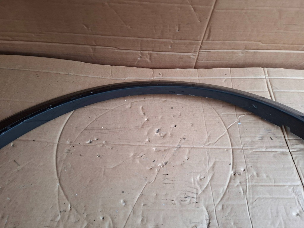 фото №9, Молдинг подкрылок передний audi q3 f3 83a853717