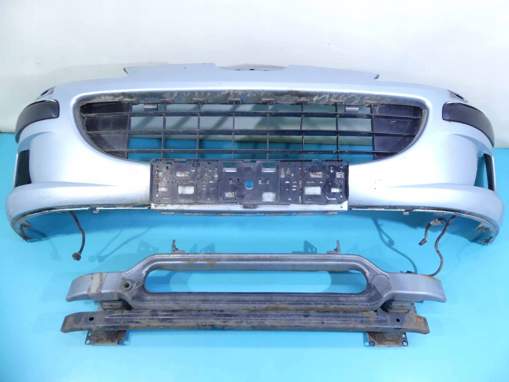 фото №1, Бампер перед peugeot 407 04-08 błękitny eylc