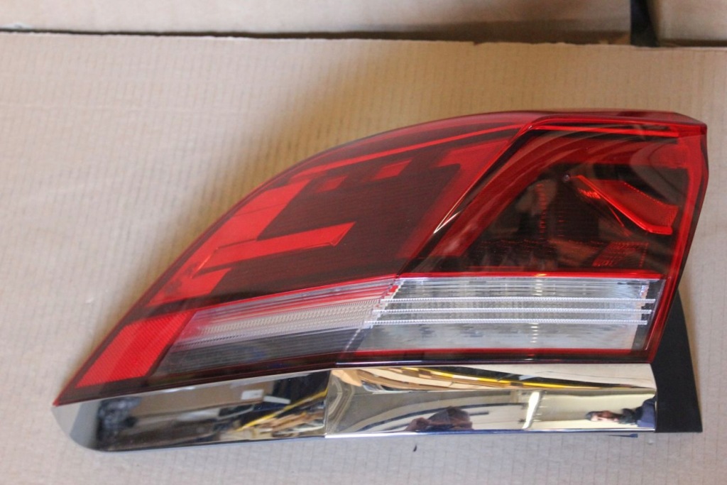 фото №1, Лампы led задняя vw atlas cross sport 20-23 3cm945207a 208a