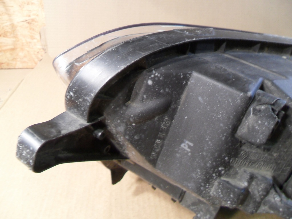 фото №8, Renault kadjar 15- фара перед правый