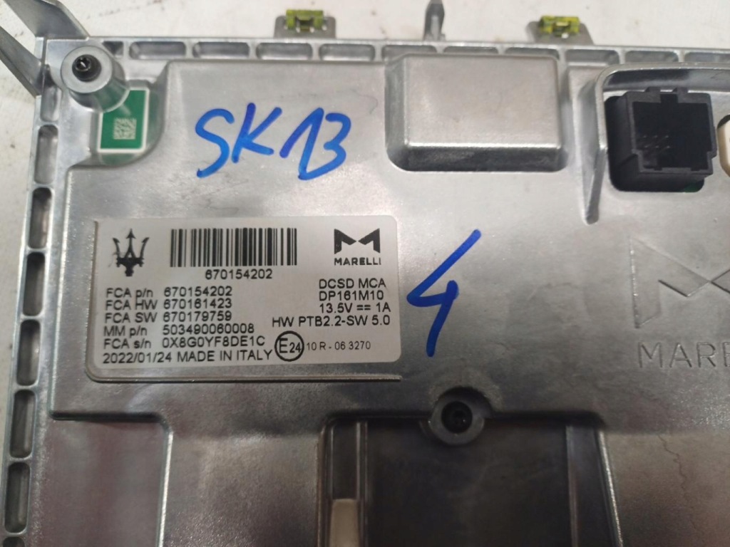 Экран дисплей монитор maserati 670154202 Недорого