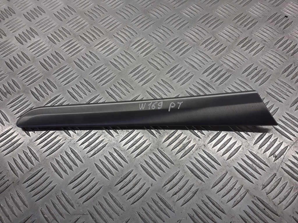 Купить Молдинг декоративная  дверь правый задний  mercedes w169 a1697371882