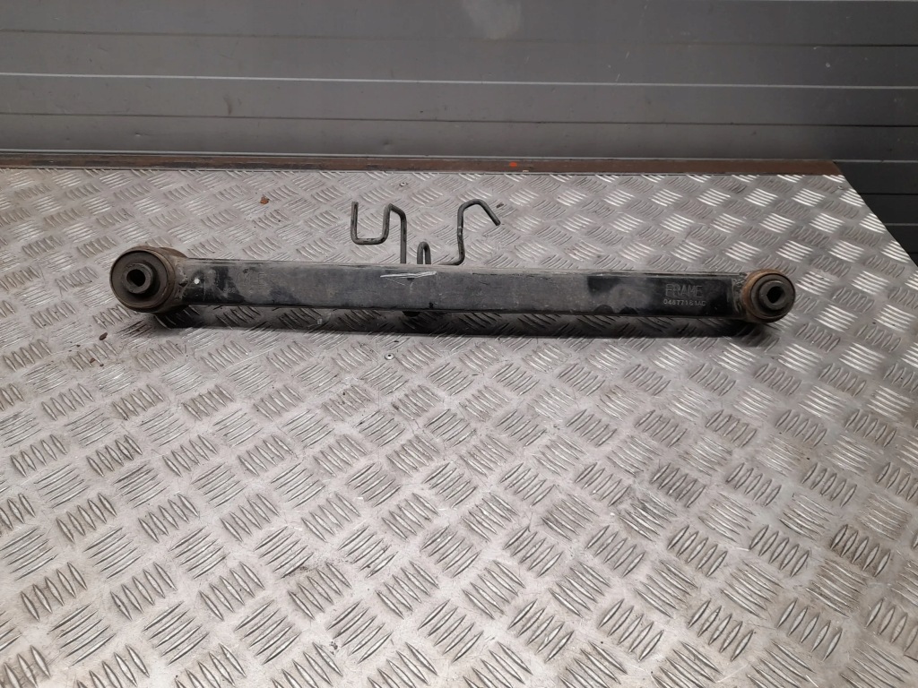 фото №1, Dodge ram 04877161ac задняя сторона левая рычаги