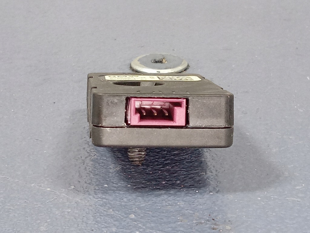 фото №4, Bmw 2 f44 g06 підсилювач фільтр антенний 6839355