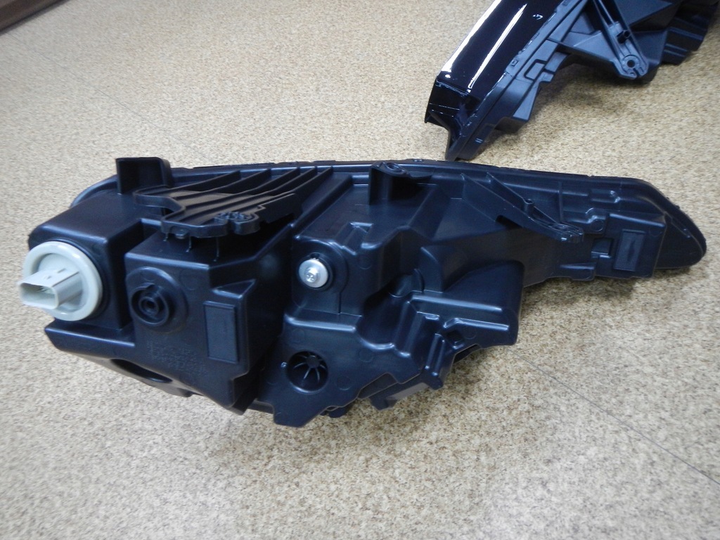 фото №8, Chevrolet camaro 2019-20 лампа led левый правый kpl