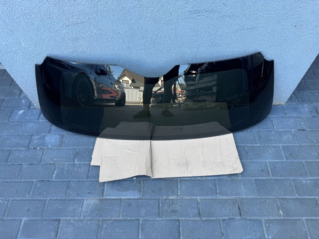 фото №1, Land rover v скло кришки багажника