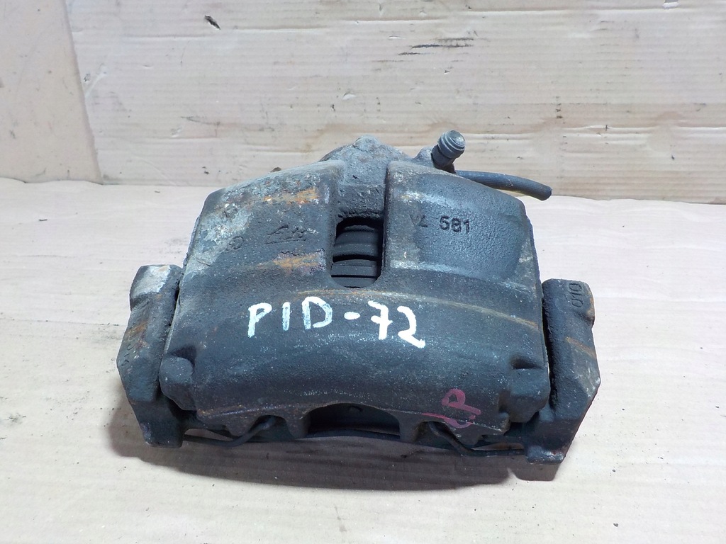 фото №1, Rapid 1.6 zacsik левый перед