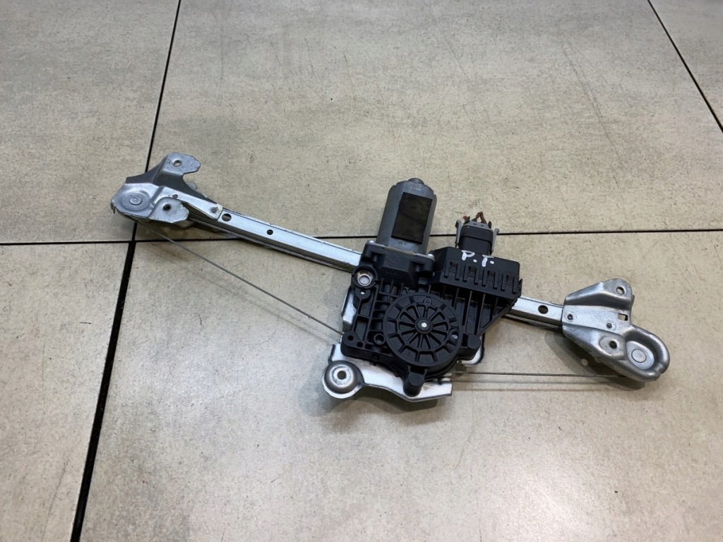 фото №1, Подъемник стекло правый задняя astra h 13100424