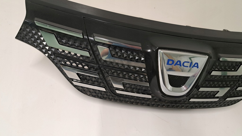фото №6, Решітка радіатора решітка радіатора бампера dacia spring