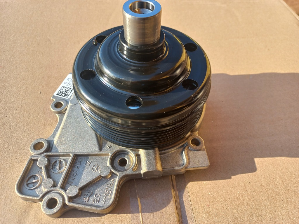 фото №8, Насос водяна mercedes sprinter 906. a6512000602