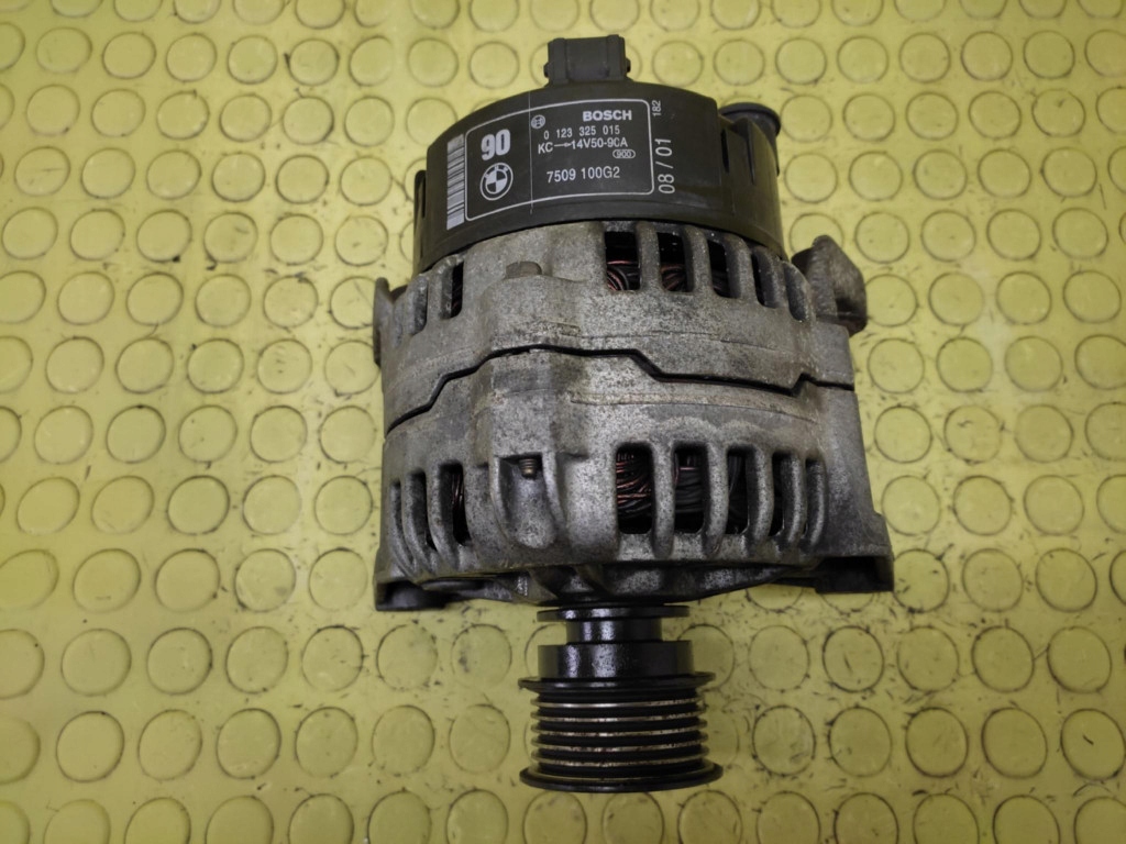 Купити Bmw e46 1.9 генератор 0123325015