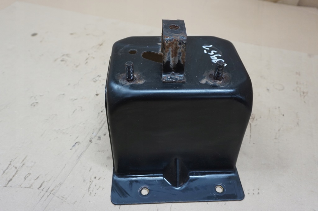 фото №7, Nissan terrano ii кронштейн кронштейн колеса запасного 93-04r