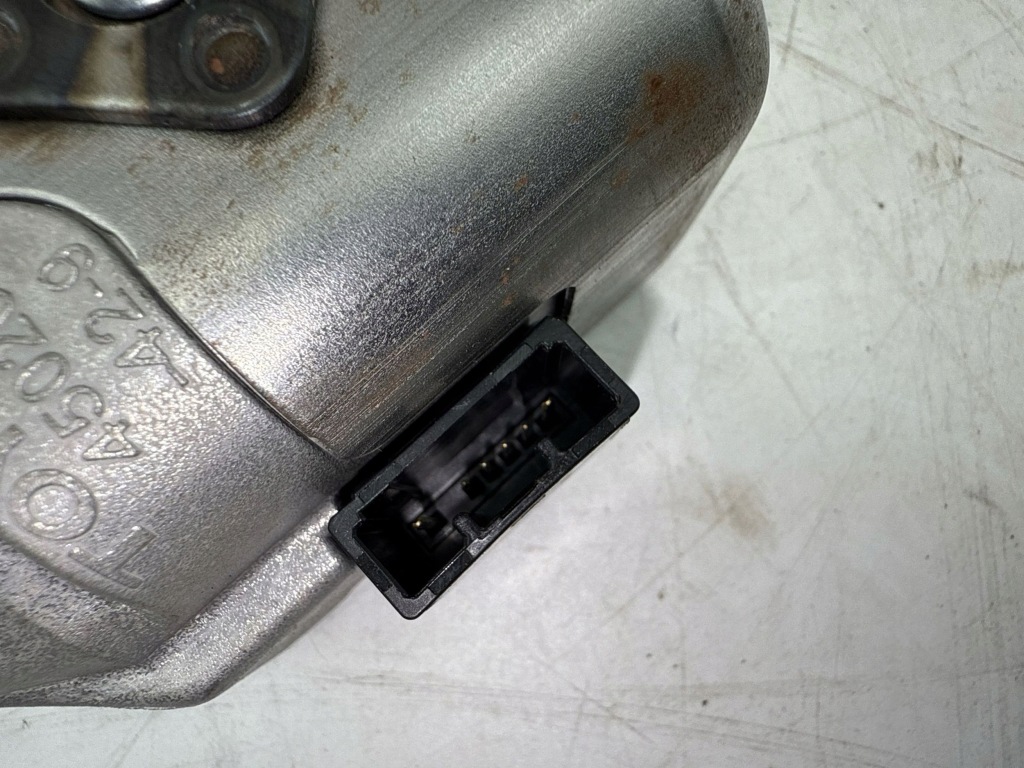 фото №5, Toyota bz4x 2024 блокування колонки кермового