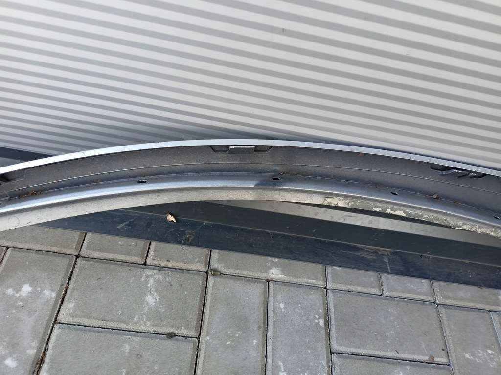 фото №9, Aston martin db11 coupe молдинг кровельная правая