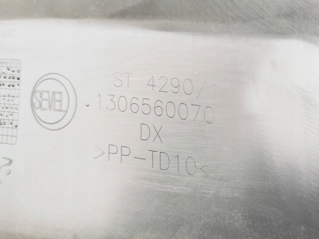 Fiat ducato jumper boxer 06-14 бампер передній правий новий 1306560070 Доставка