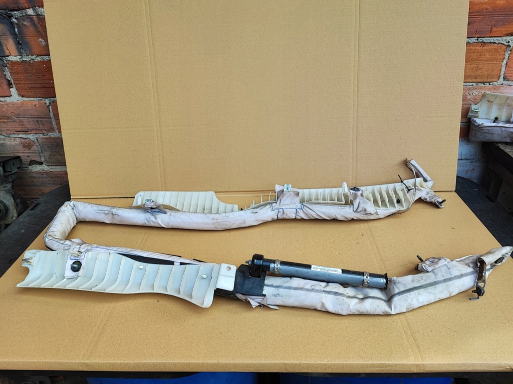 фото №9, Chrysler grand voyager iv шторка безопасности левая