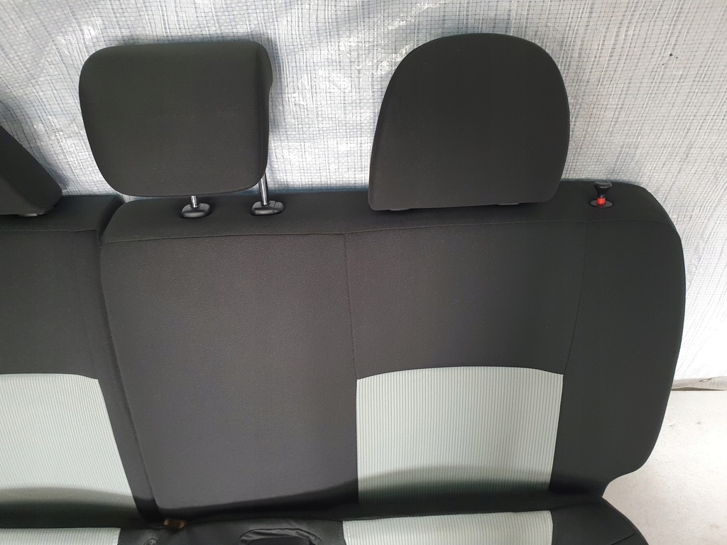 фото №7, Заднее сиденье задняя задний toyota prius c aqua