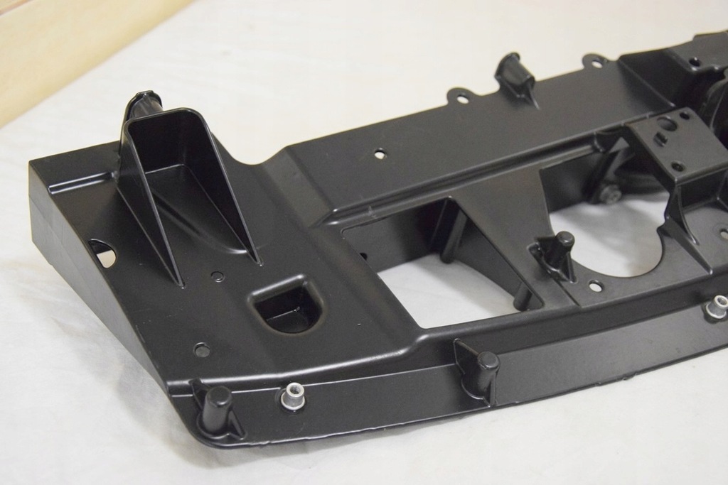 фото №10, Porsche taycan 9j1 усилитель передний pas перед