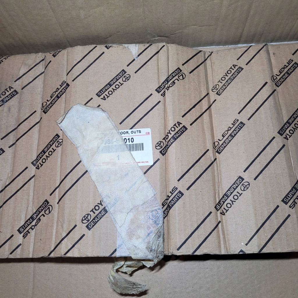 Купити Toyota c-hr стрічка наклейка верхній дверей ліве перед 75986f4010