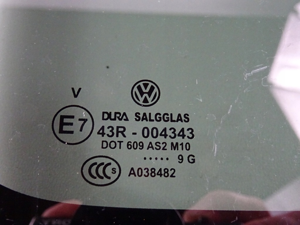 фото №9, Vw caddy iv стекло боковая przesuwana правая