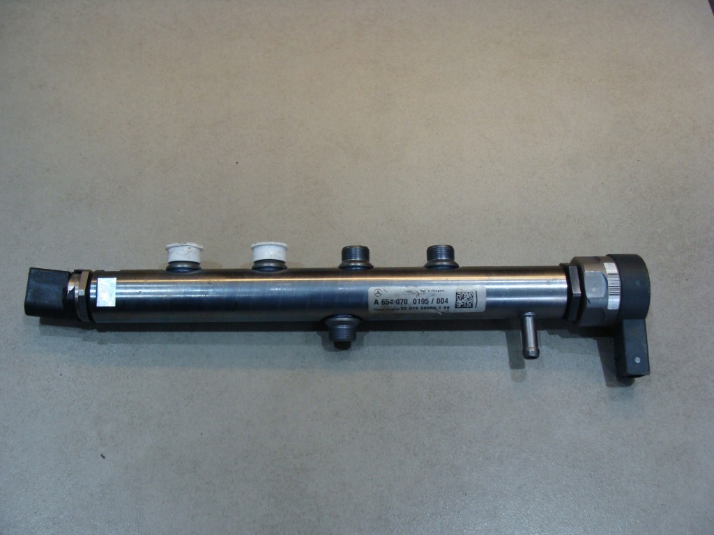 Купить Молдинг wtryskowanowa 2.2 cdi a6510700495 !!