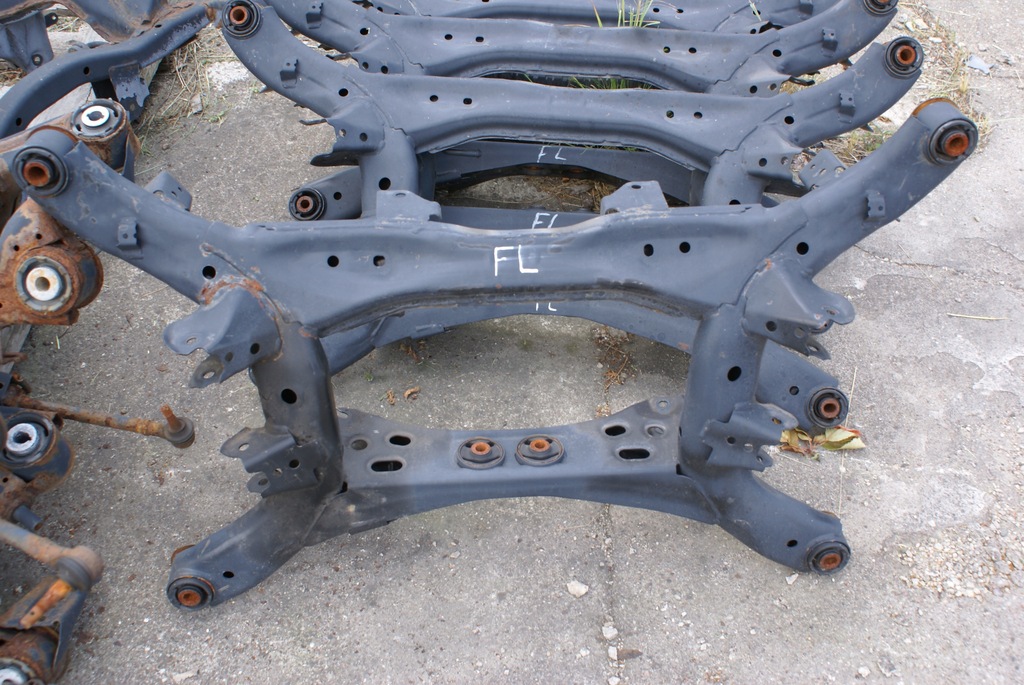 фото №1, Подрамник задние subaru impreza 2016- оригинал