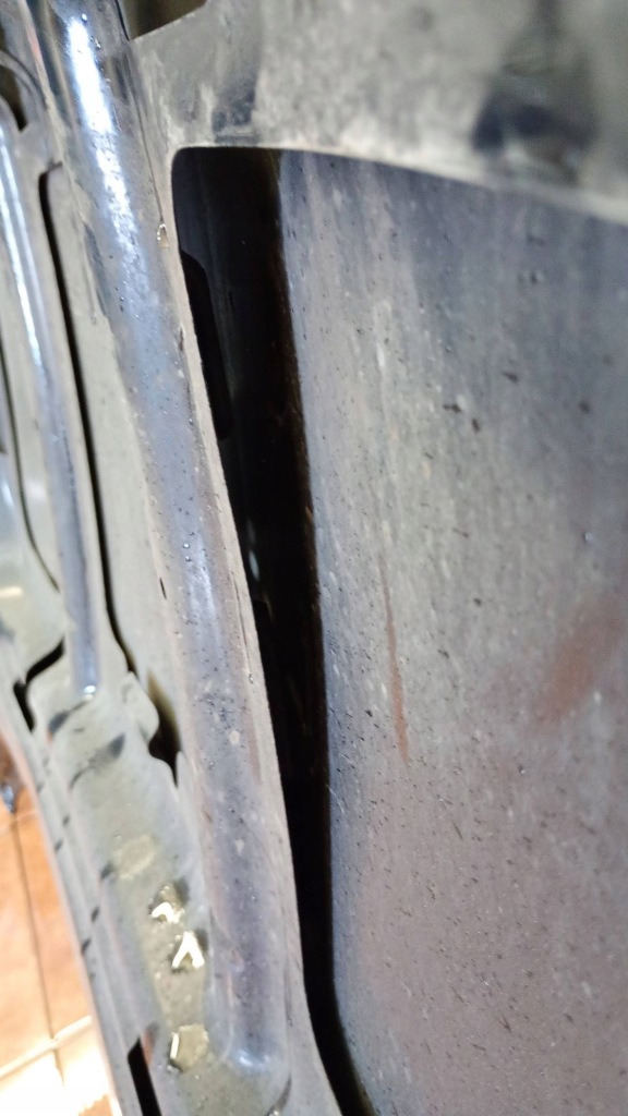 Opel corsa e 14-19 капот кришка двигуна перед передня kol z22y c511 Доставка