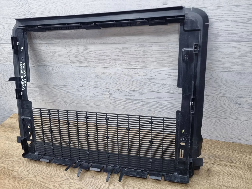 фото №6, Skoda enyaq iv 2022 с передний руль воздуха