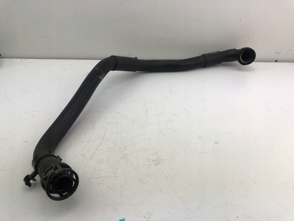 Ford kuga труба патрубок трубка води 9m5q-6a886-ag Зі Шроту