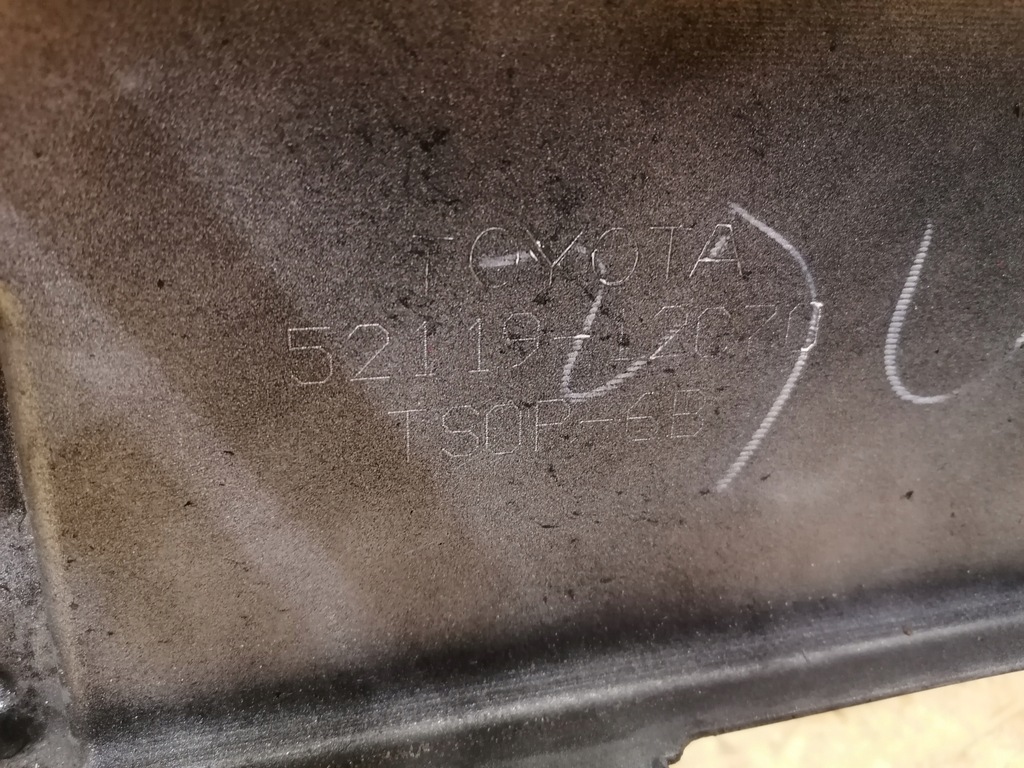 фото №8, Бампер перед передний toyota corolla e15 lift 2009-2014r