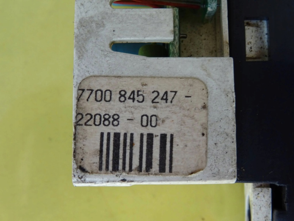 фото №3, Дисплей часы renault twingo i 7700845247 nr552