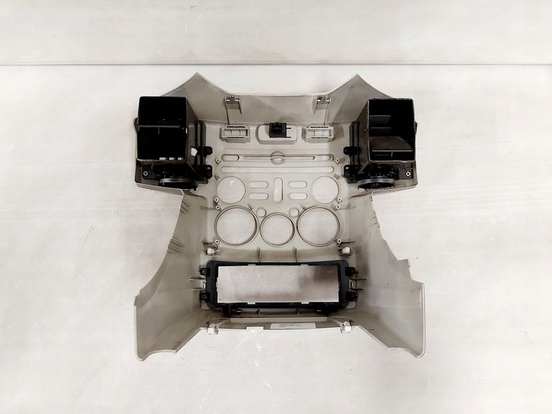 фото №9, Mitsubishi endeavor рамка радио консоль дополнительные 1 din