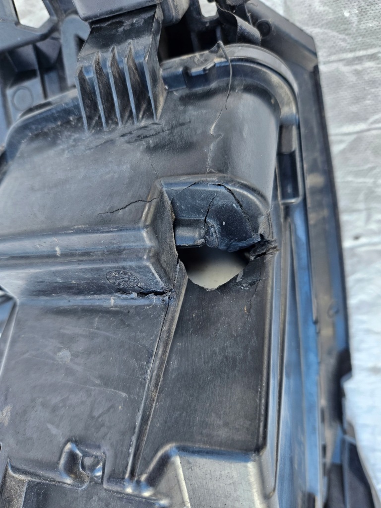 Vw polo 2g0 18 протитуманна фара led праві рамка Доставка