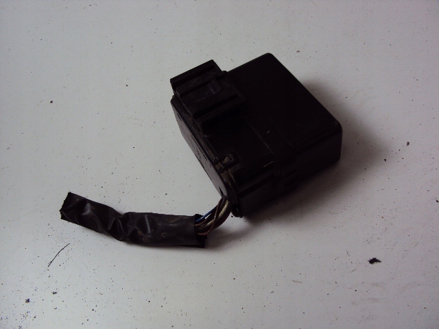 фото №1, Коробка реле infiniti fx45 2005 r