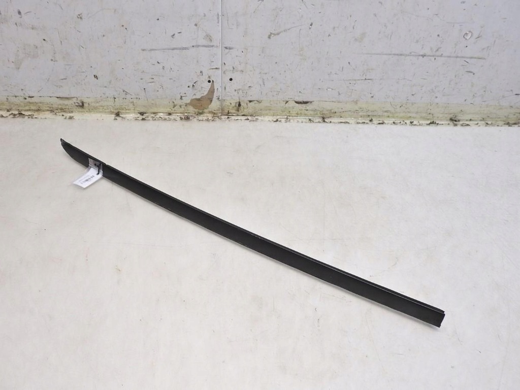 фото №7, Молдинг стекло лобовое правая bmw e61