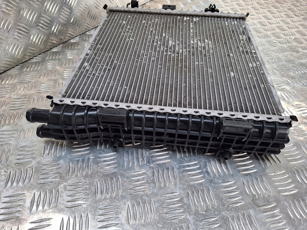 фото №9, Porsche taycan 9j1 радіатор wody