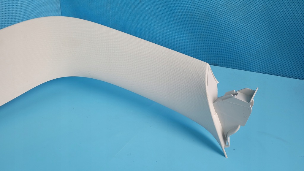 фото №7, Mercedes w206 c200 23r защита крышки багажника a2067403000 kombi