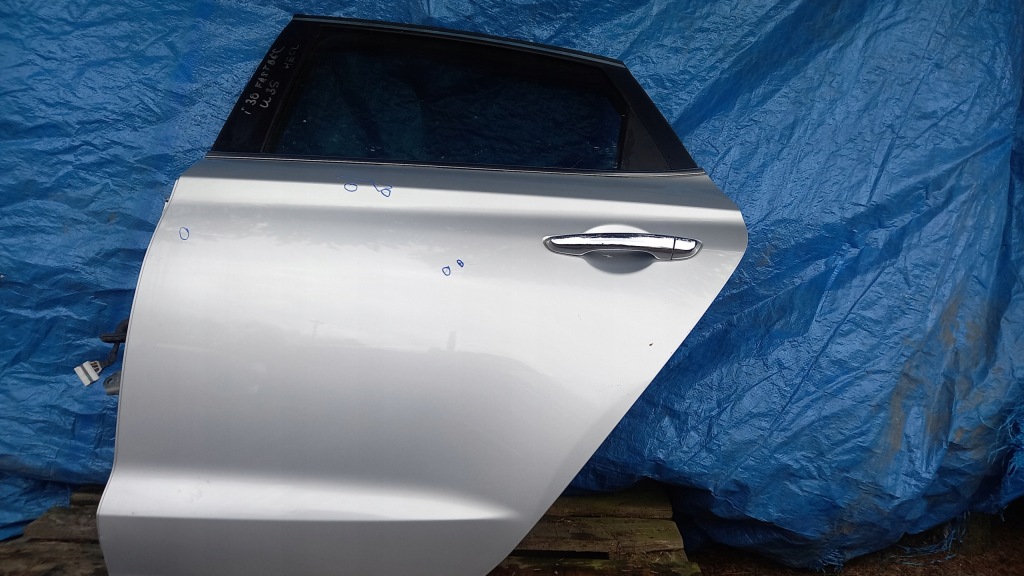 фото №1, Hyundai i30n i30 n iii fastback дверь правый левый задняя левая u3s
